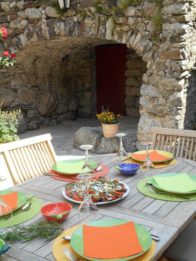 Le Mas De Ribard Breau-et-Salagosse ภายนอก รูปภาพ